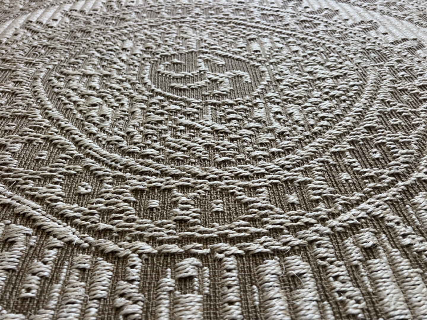 4x6 ft Area Rug, Ava Design, Parchment Color - photo 4