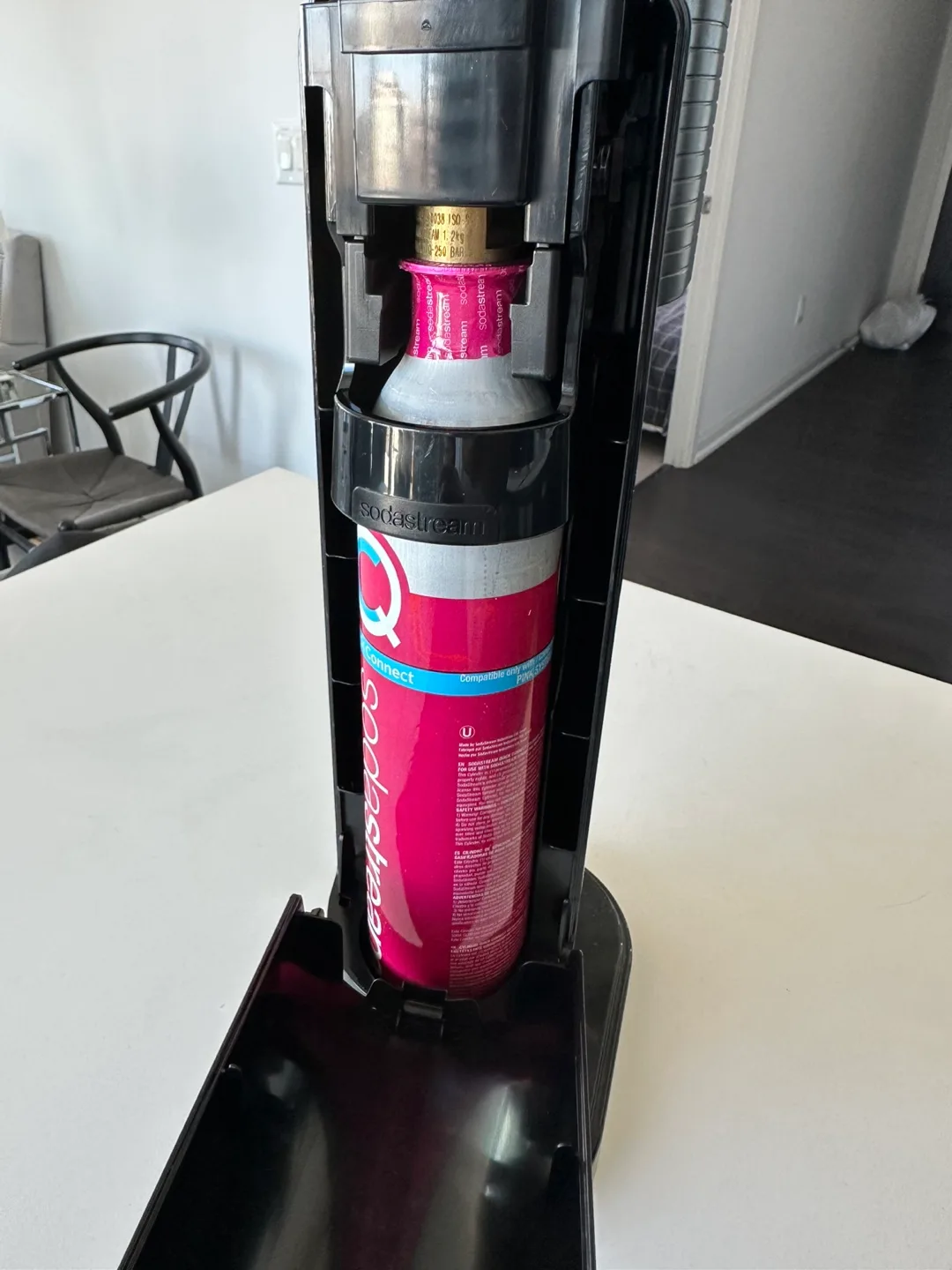 SodaStream Gaia Sparkling Water Maker image indicator(2)