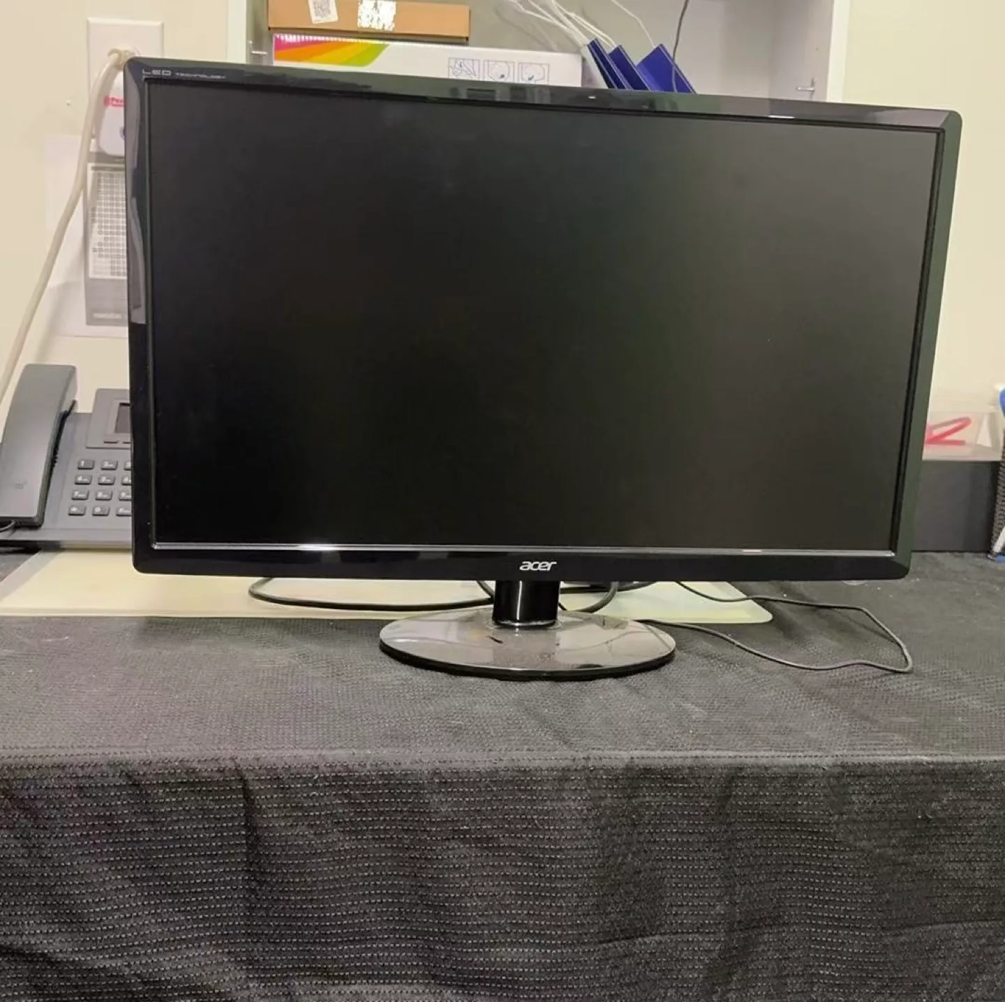 Acer S243HL 24-inch LED Monitor thumbnail