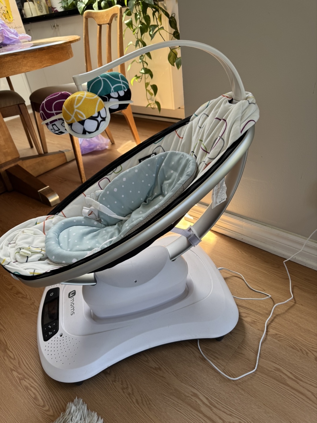 4moms mamaRoo Baby Swing - photo 2