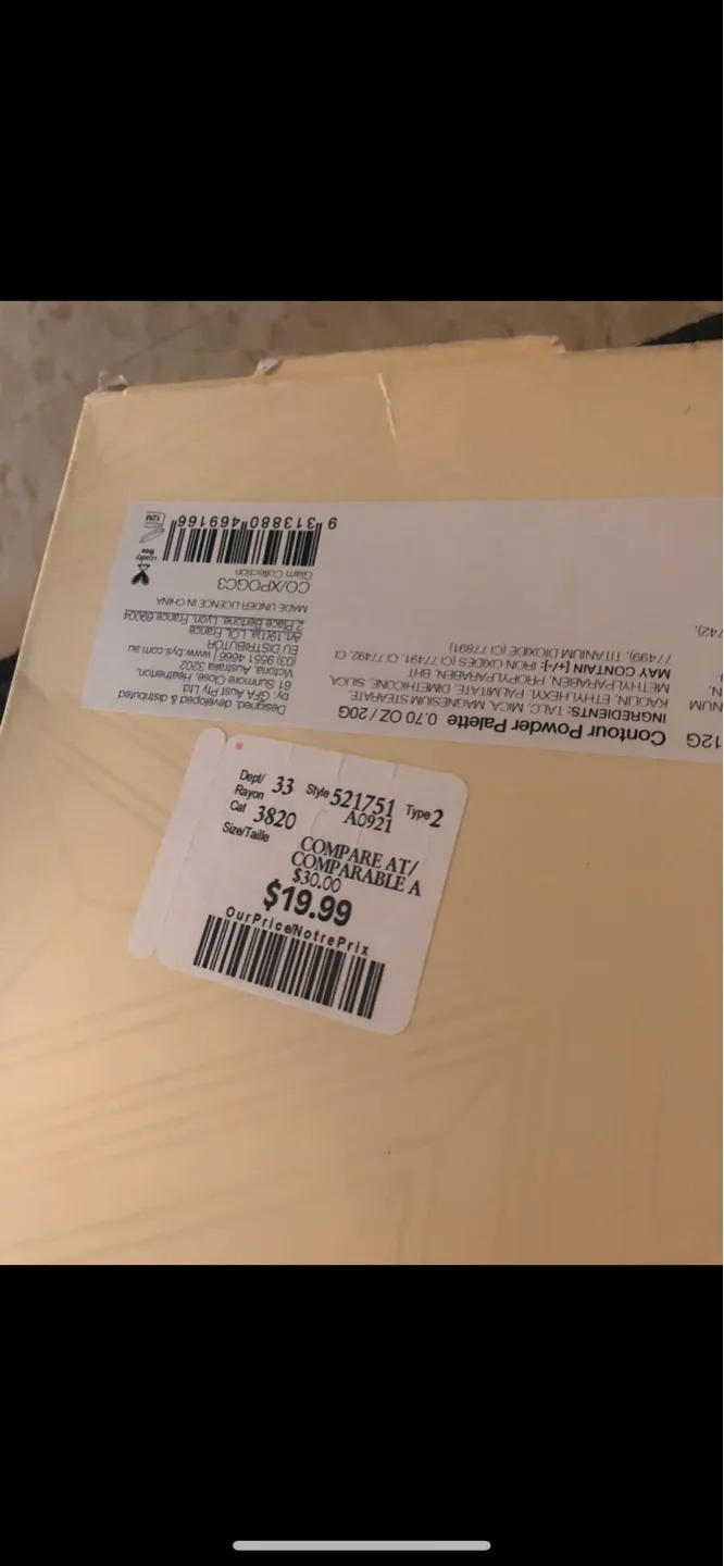 BYS Glam Collection Contour Palette & Eyeshadow Kit image indicator(2)