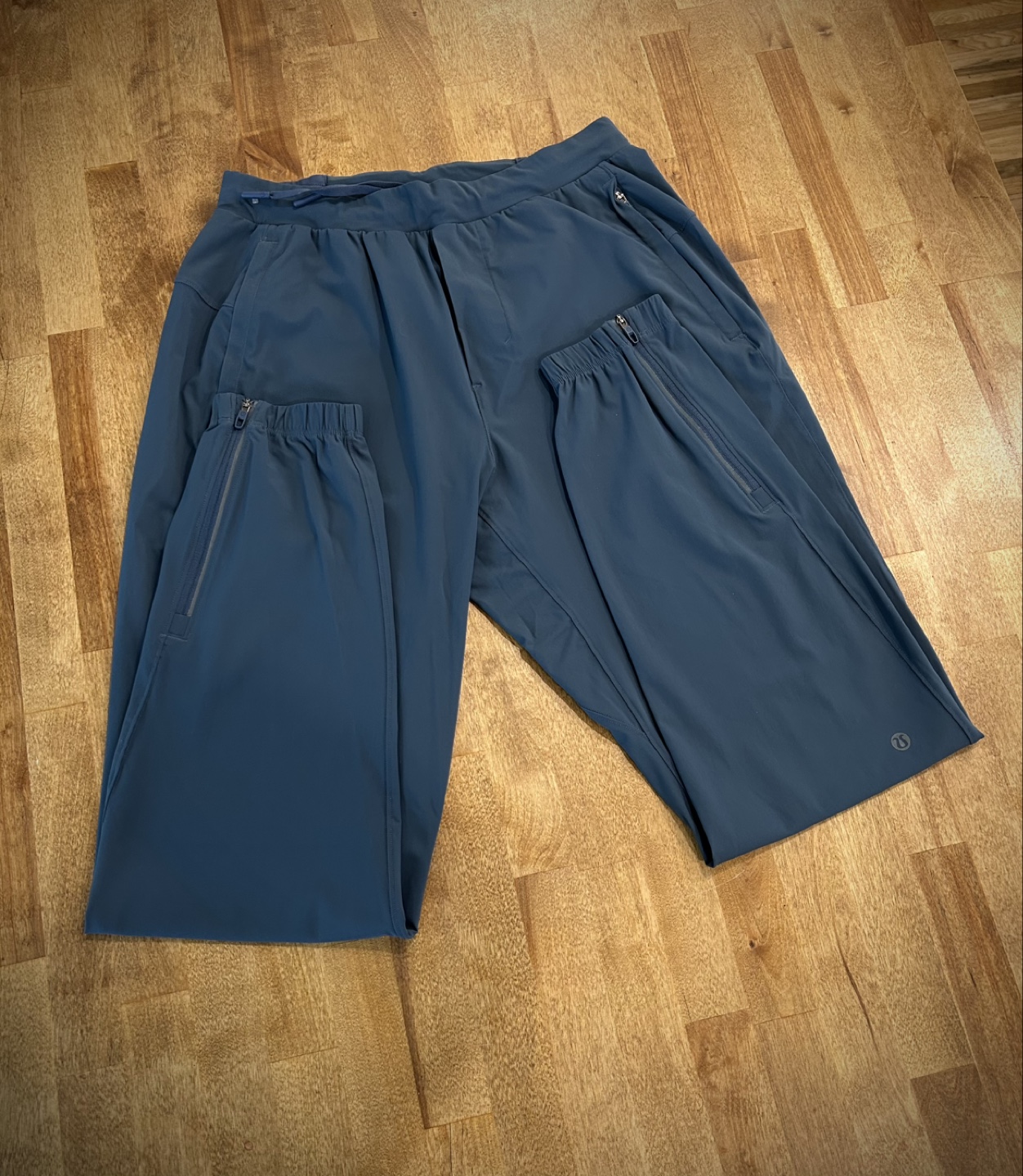 Men’s Lululemon Surge Jogger Pants - Size Small