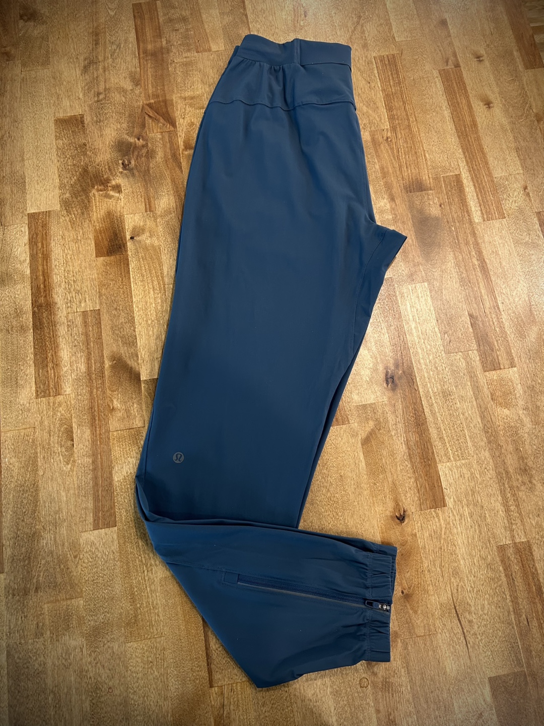 Men’s Lululemon Surge Jogger Pants - Size Small - photo 5