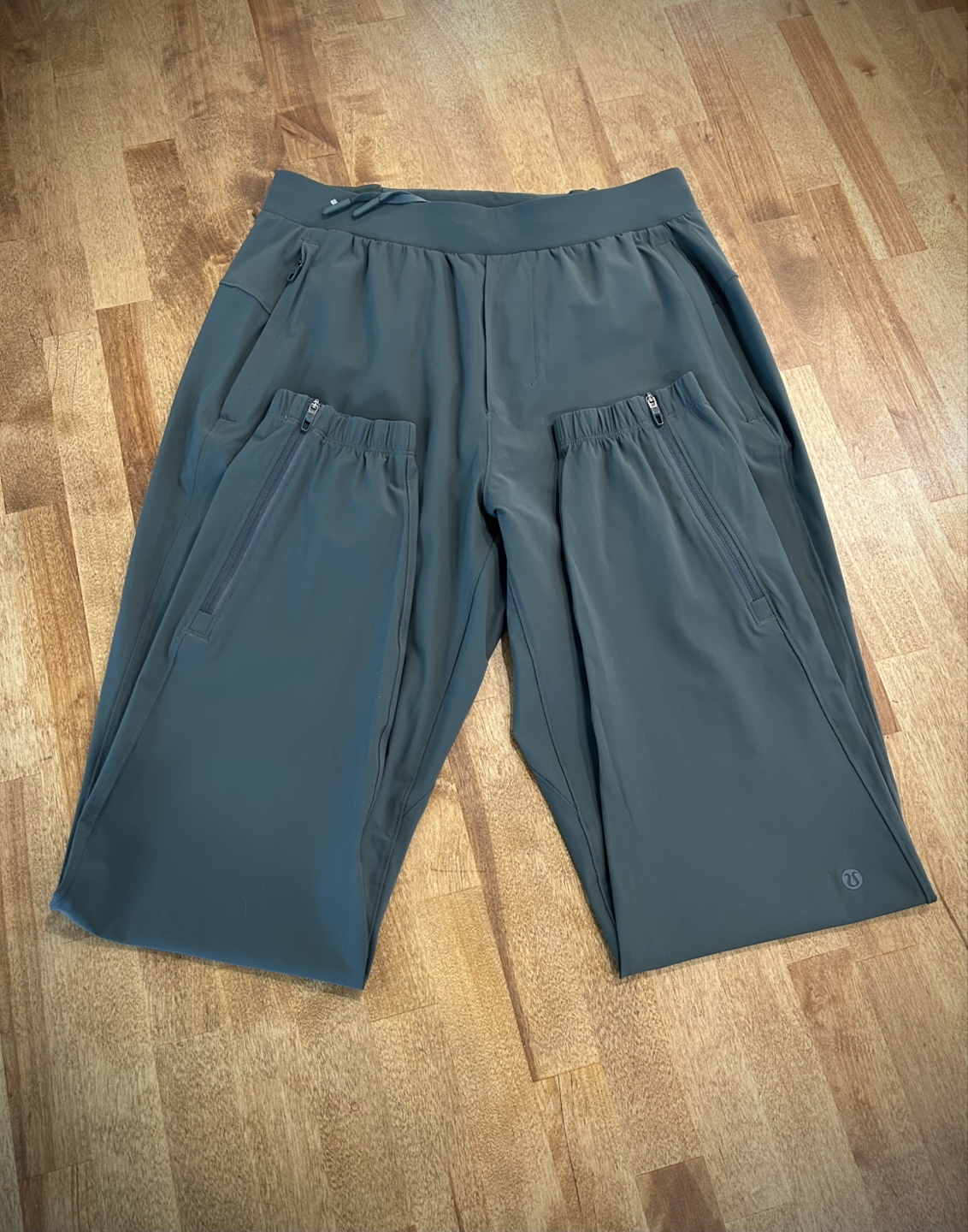 Men’s Lululemon Surge Jogger Pants - Small - Dark Olive Green