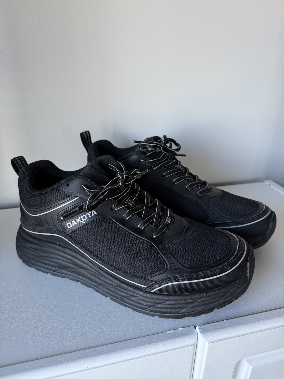 Dakota WorkPro Series Men's Non-safety Antislip Athletic Shoes