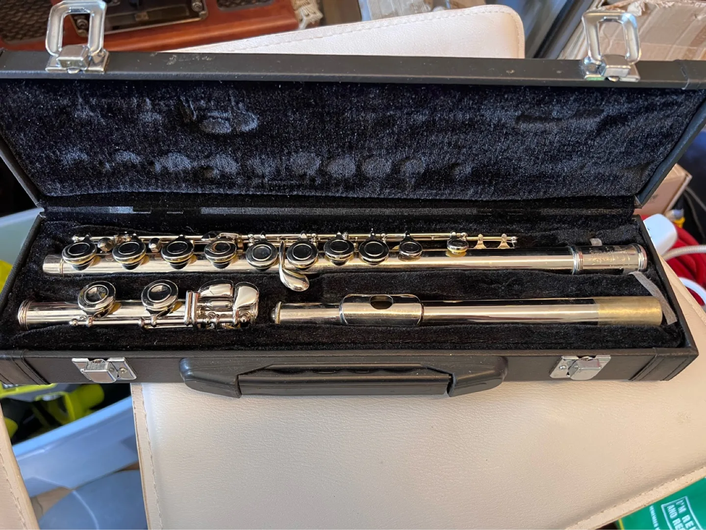 Student Flute with Case thumbnail