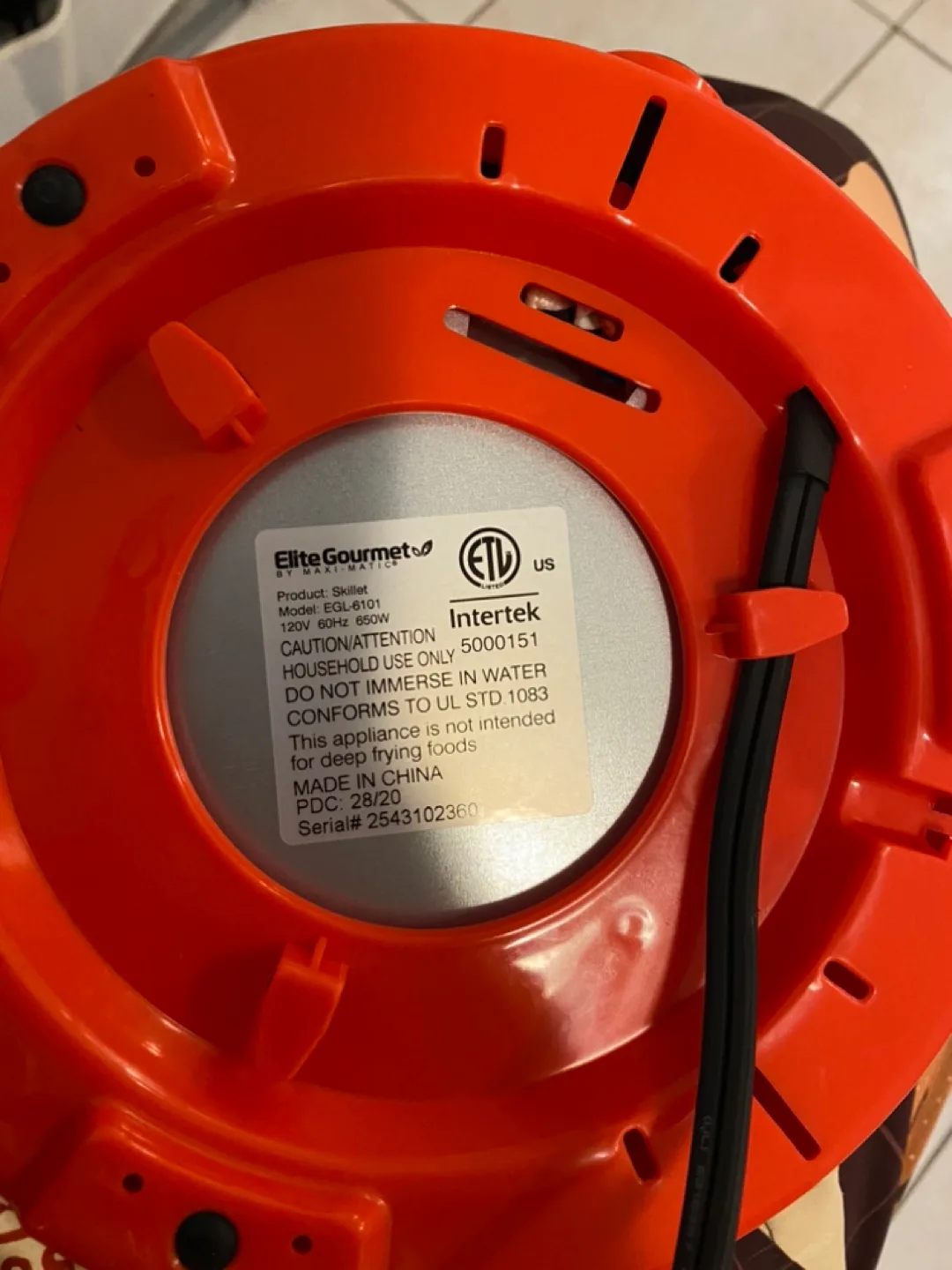 Elite Gourmet Electric Skillet image indicator(4)