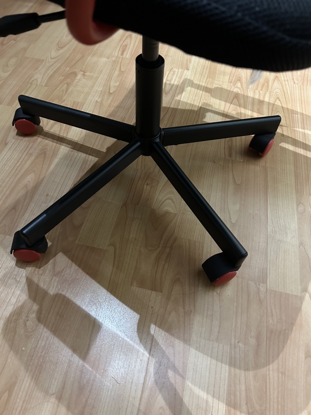 HUVUDSPELARE IKEA Gaming Chair - photo 4