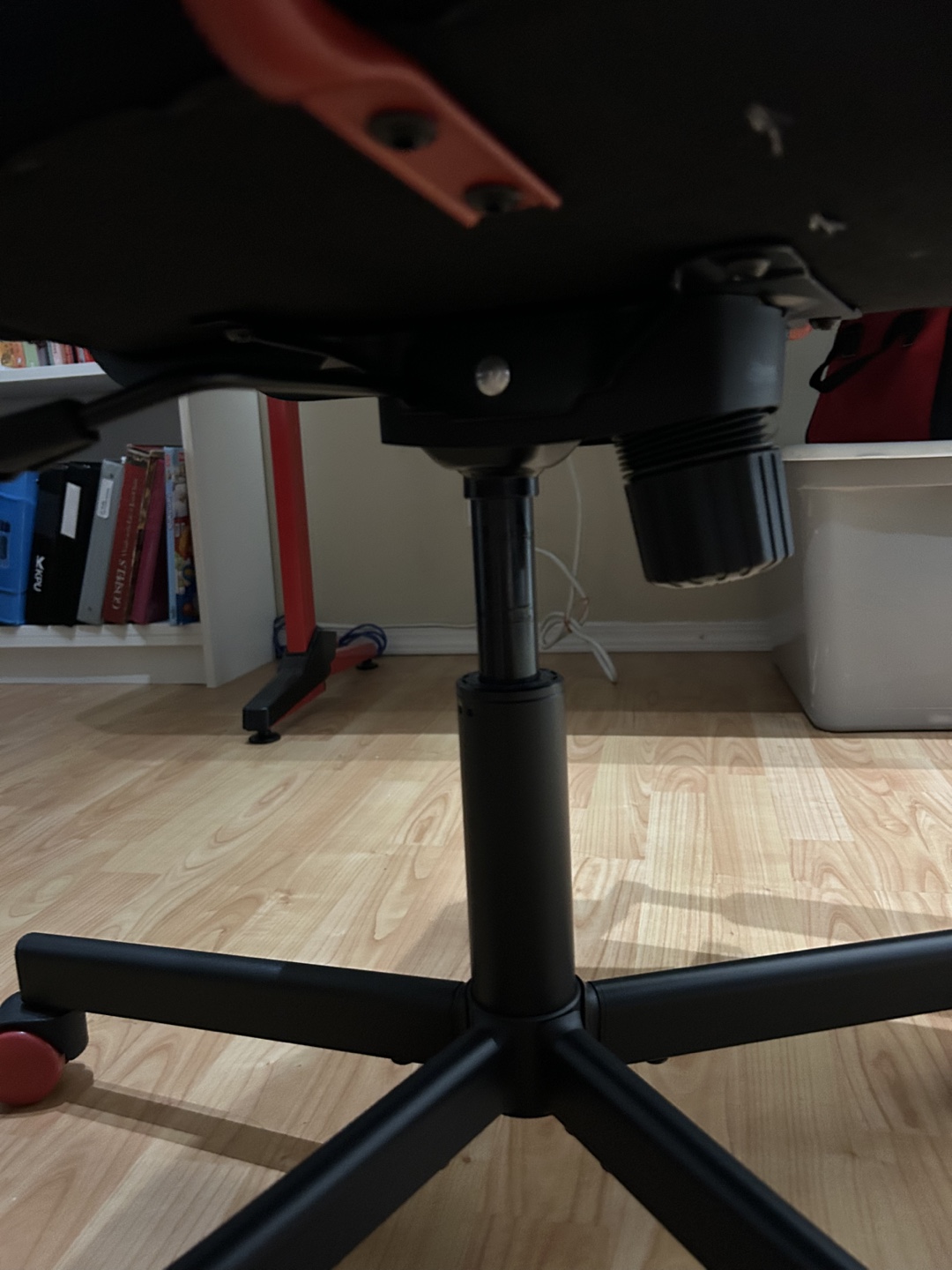 HUVUDSPELARE IKEA Gaming Chair - photo 3