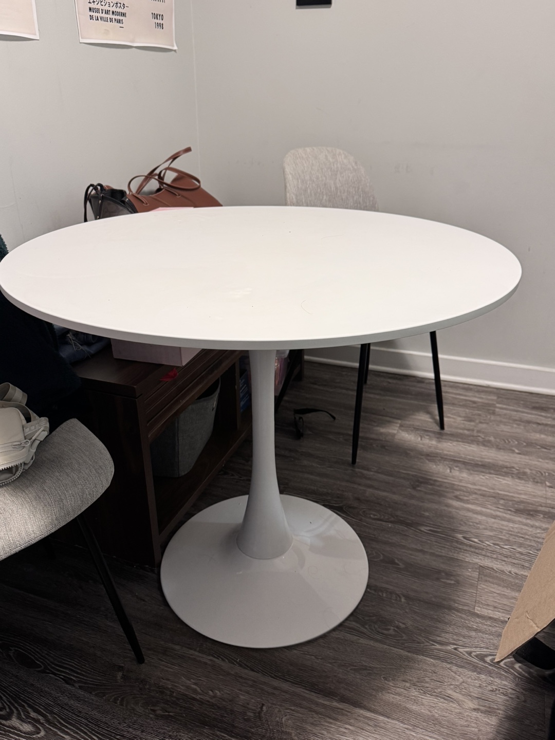 White Round Modern Dining Table - photo 2