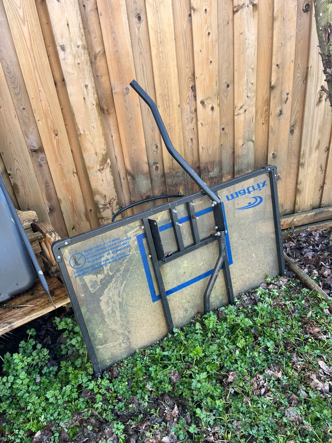 Standup Outdoor Basketball Hoop image indicator(2)