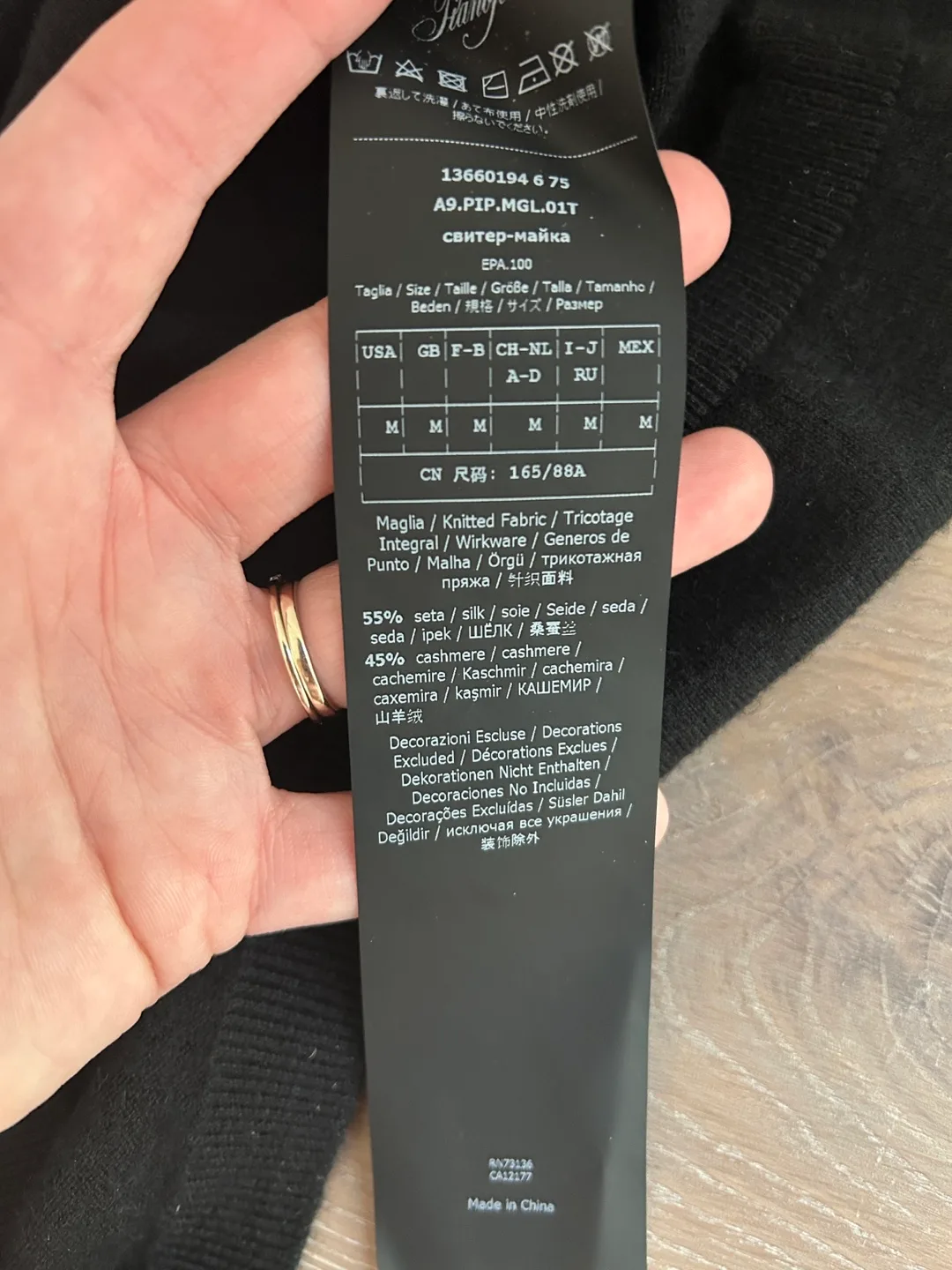 MaxMara Black cashmere and silk sweater image indicator(4)