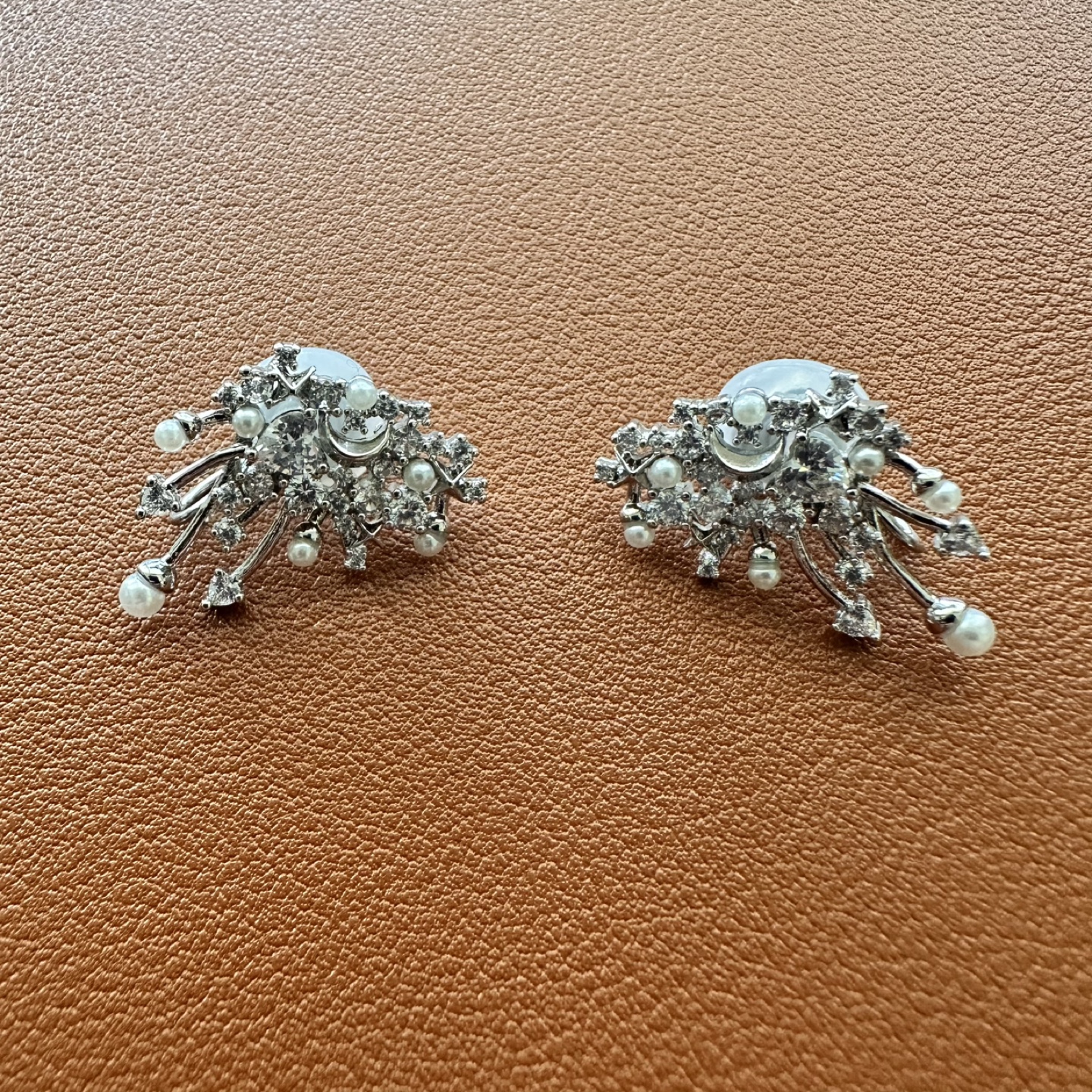 Clip-on Earrings - photo 2