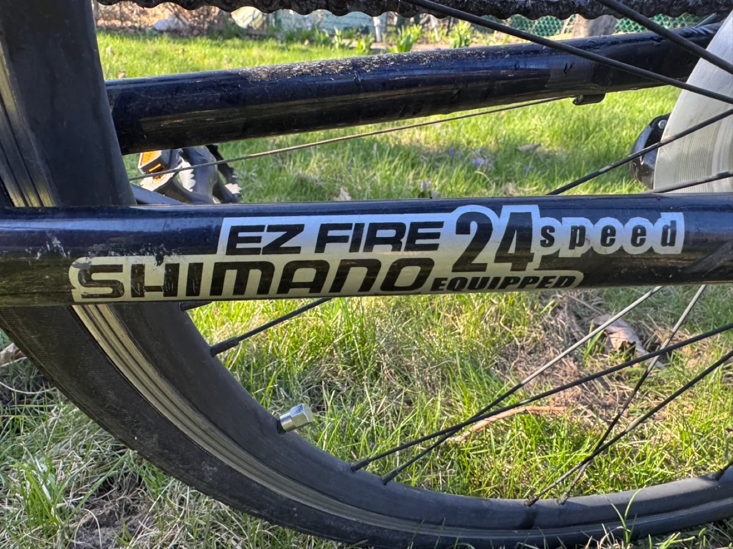 Schwinn Circuit XST Hybrid Bicycle image indicator(7)