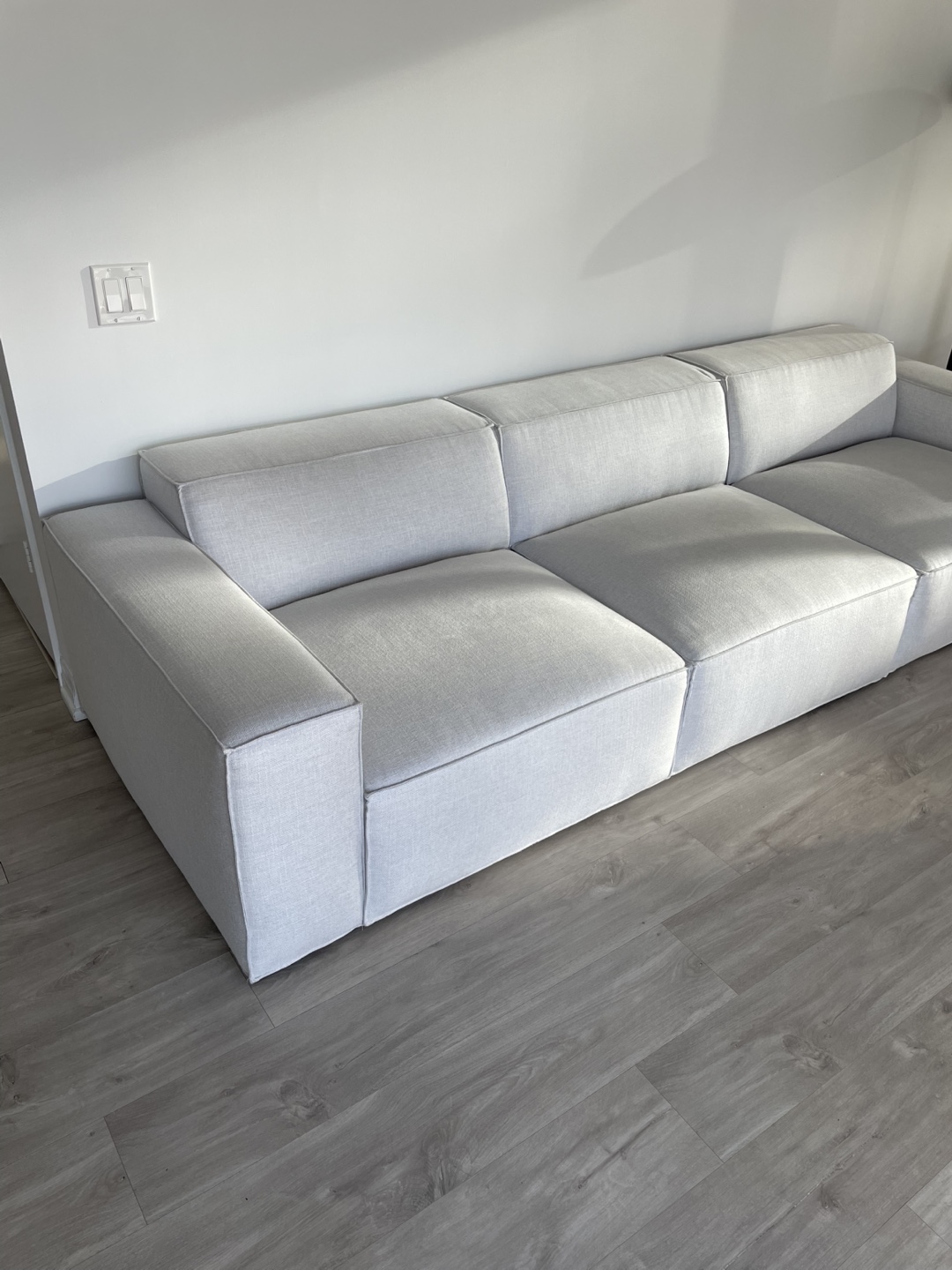 Noa Modular Sofa – Three Separate Sections