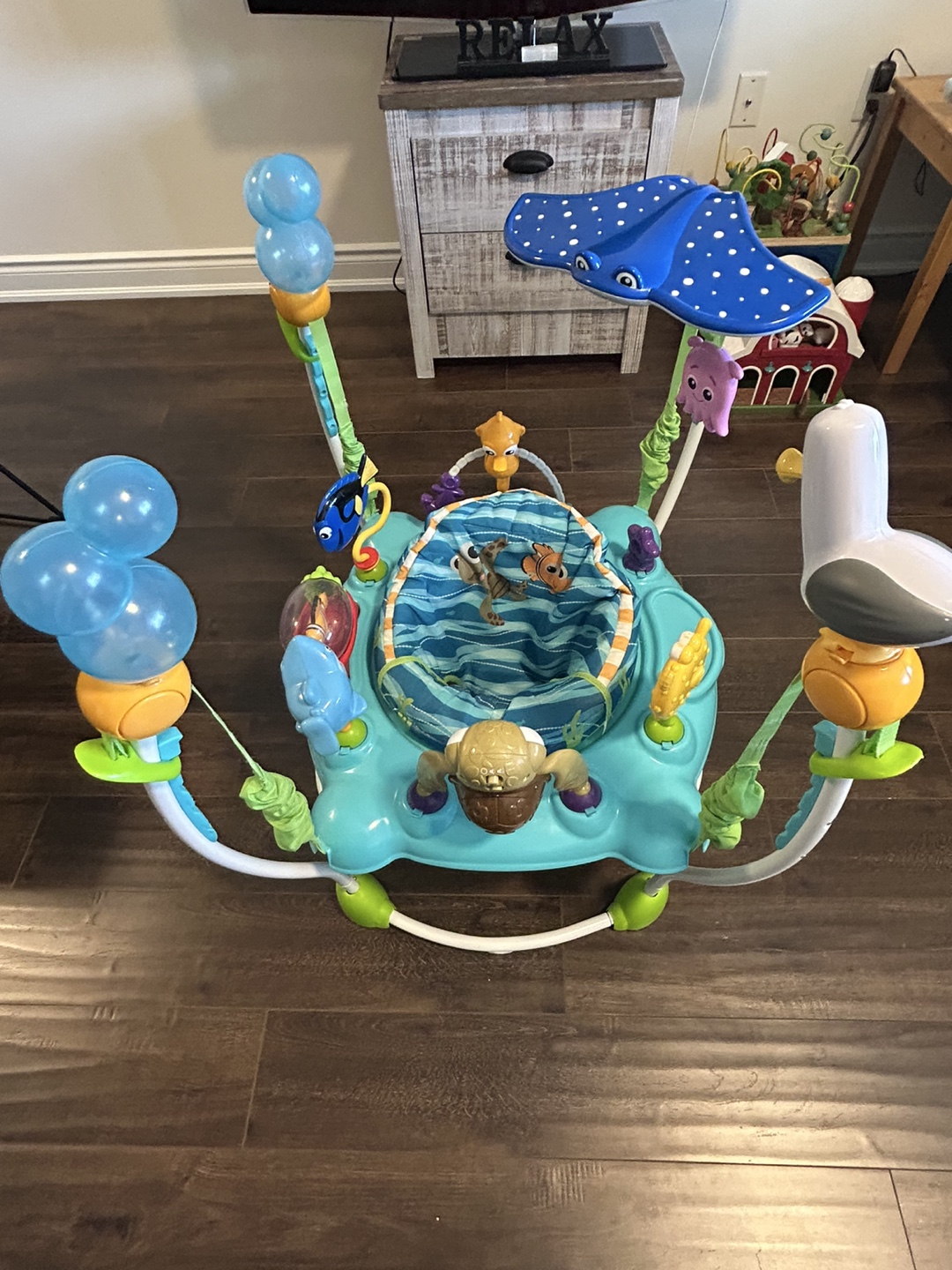 Disney Finding Nemo Activity Centre/Jumper