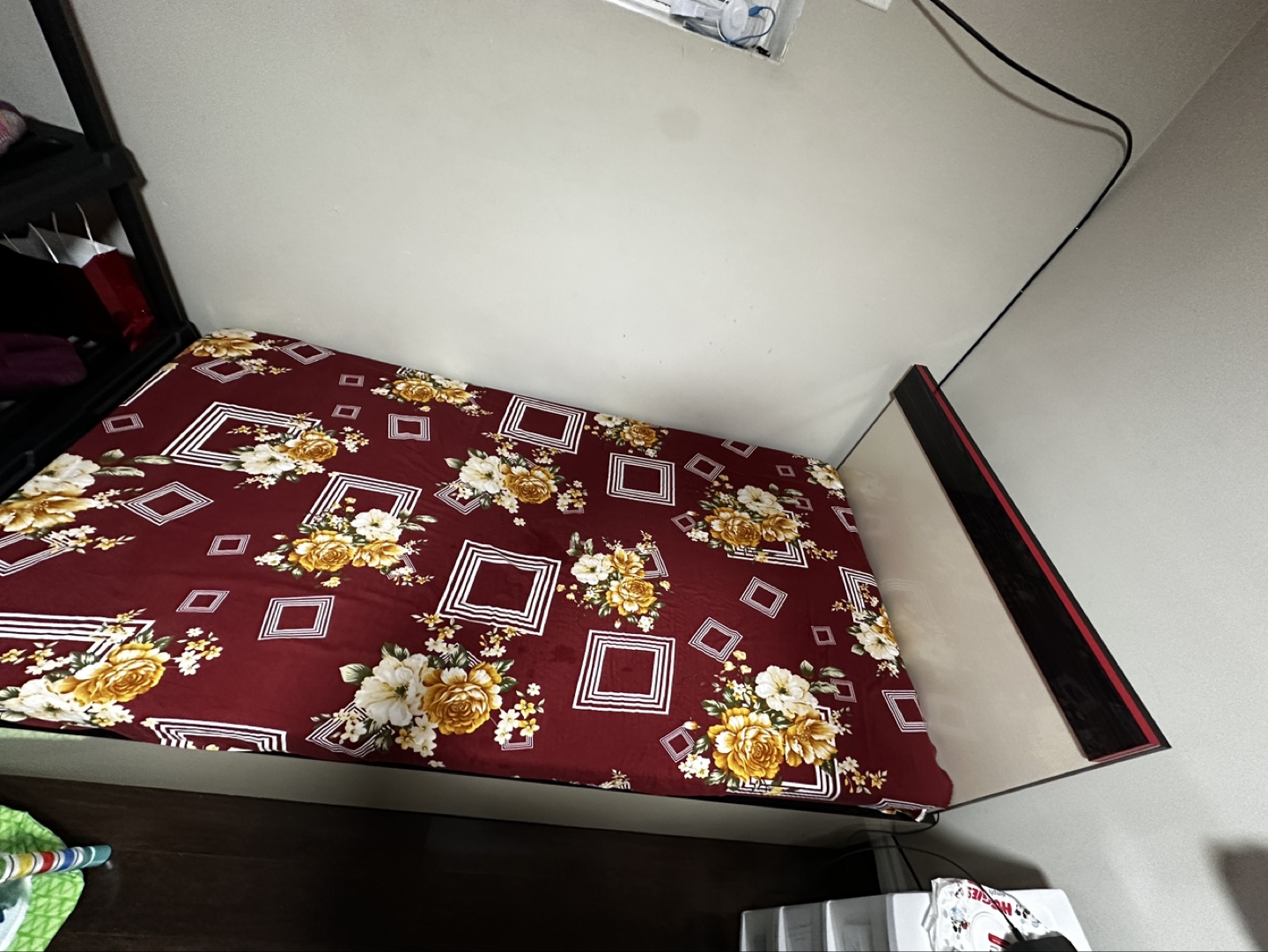 Single size bed - photo 2