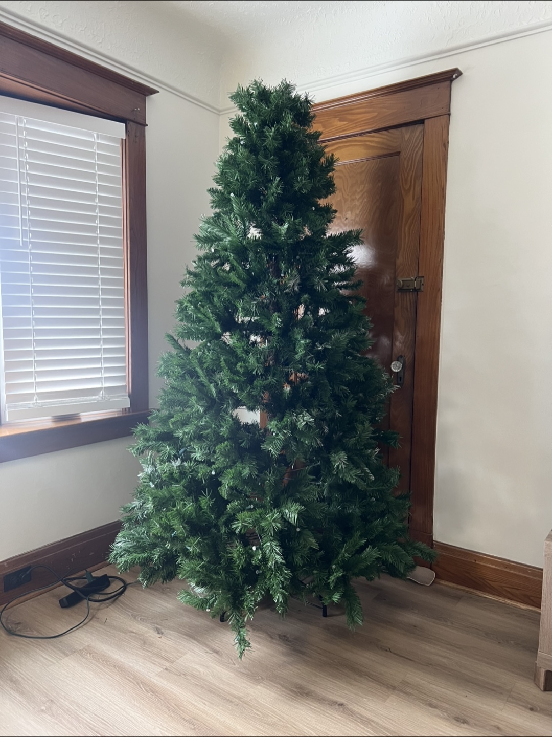 7.5 ft Artificial Christmas Tree - photo 2