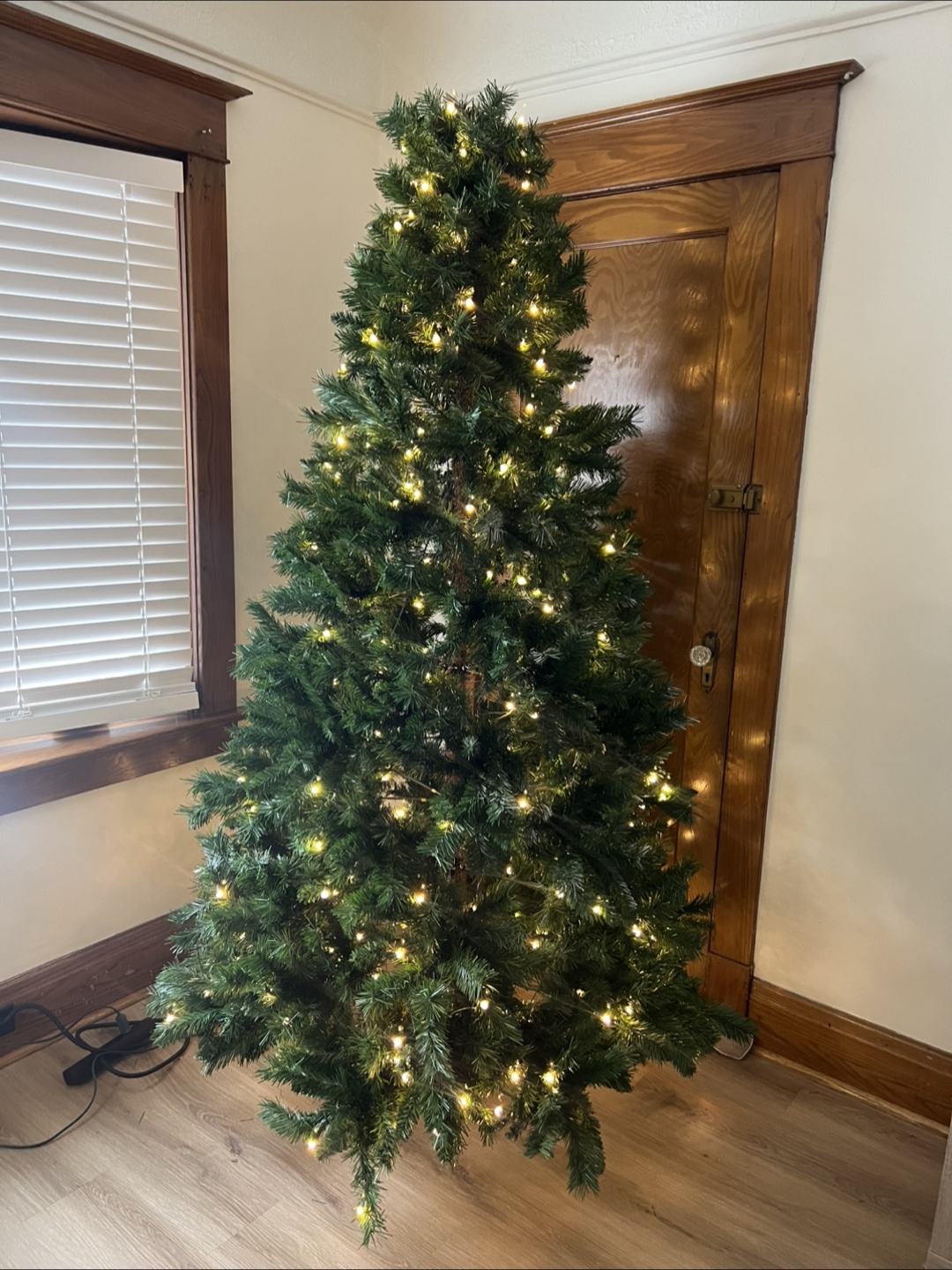 7.5 ft Artificial Christmas Tree