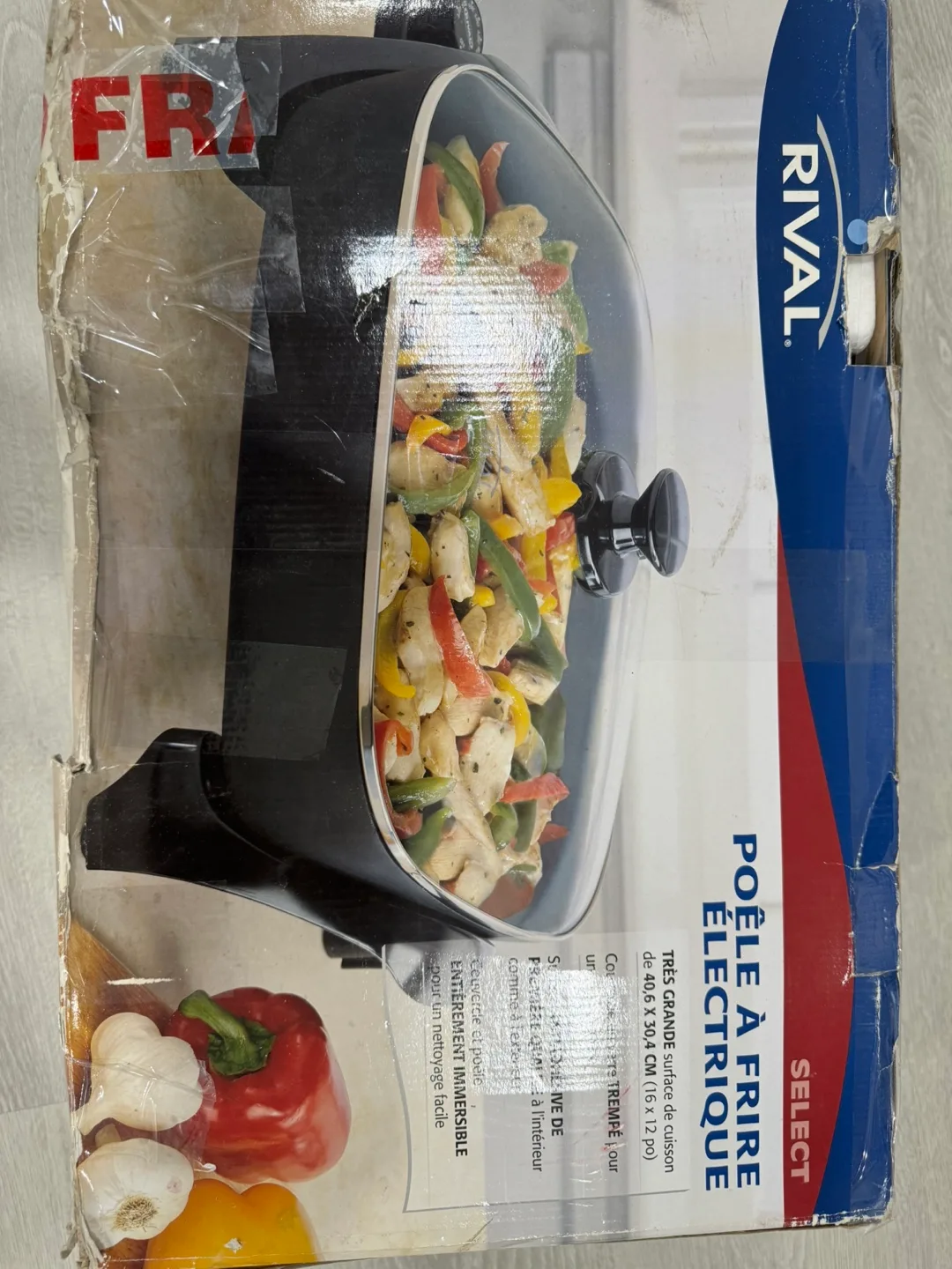 Rival Select Electric Skillet - 16" x 12" image indicator(3)