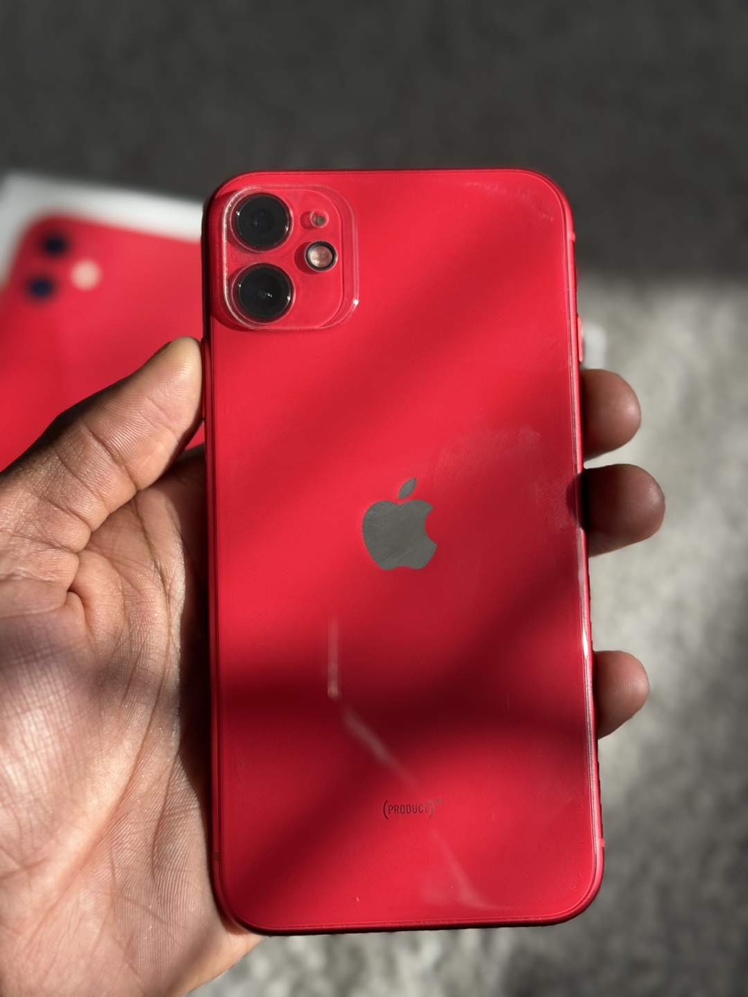 iPhone 11 Red (PRODUCT)RED 64GB - photo 3