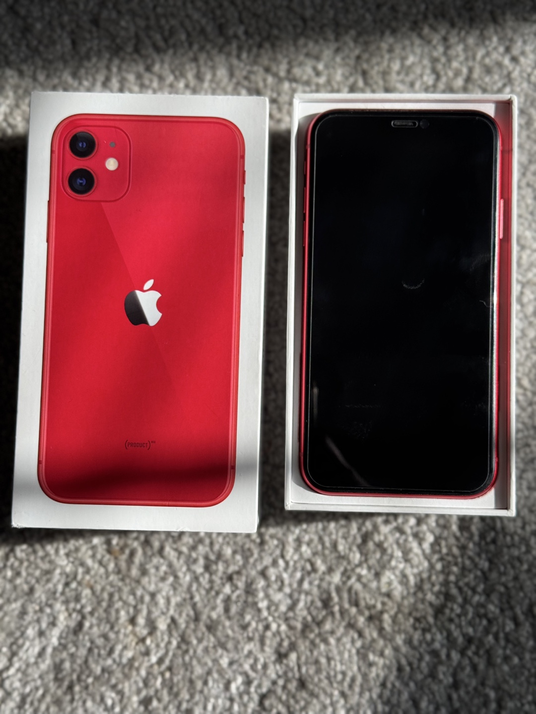 iPhone 11 Red (PRODUCT)RED 64GB - photo 2
