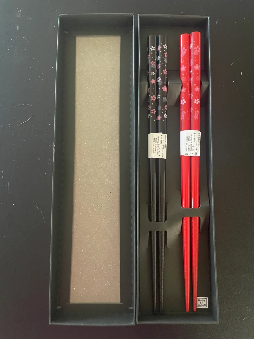 Pair of Japanese Chopsticks in Gift Box thumbnail