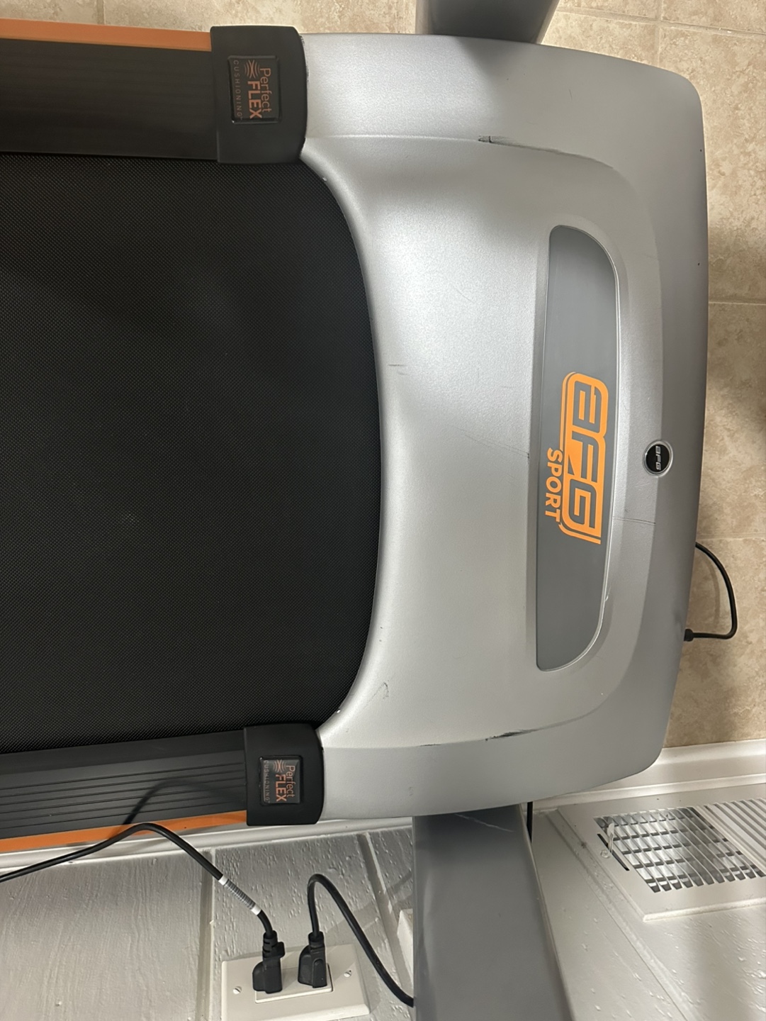 BFG Sport Treadmill - Excellent Condition - photo 3