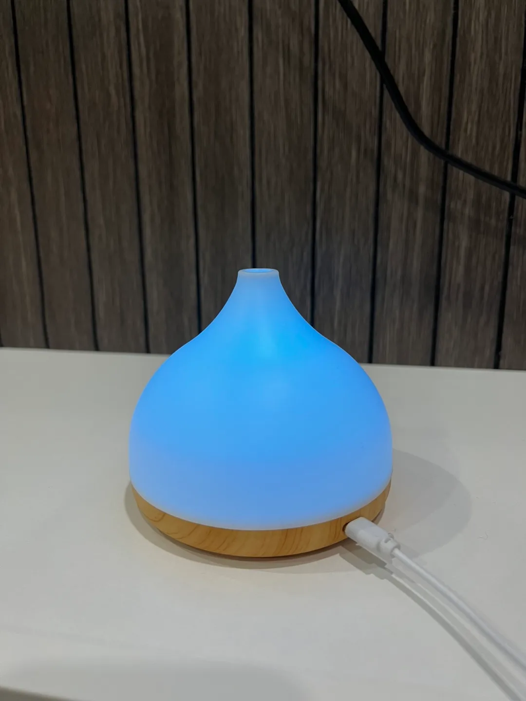 Oil Diffuser with Color Changing LED Light image indicator(2)