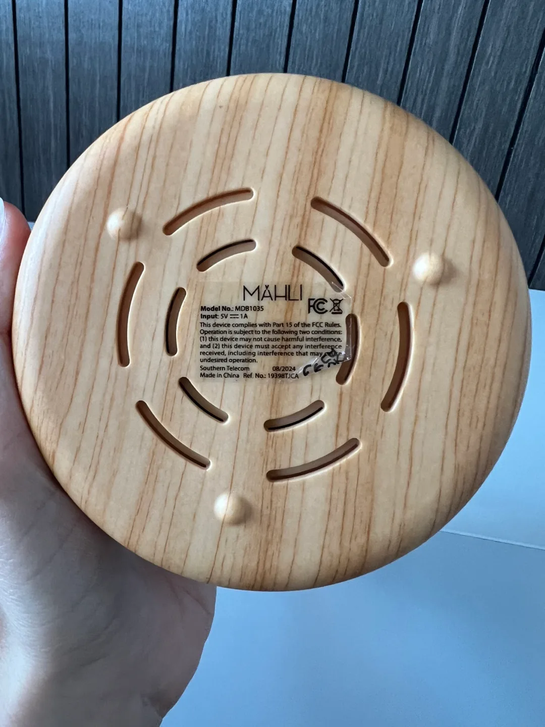 Oil Diffuser with Color Changing LED Light image indicator(6)