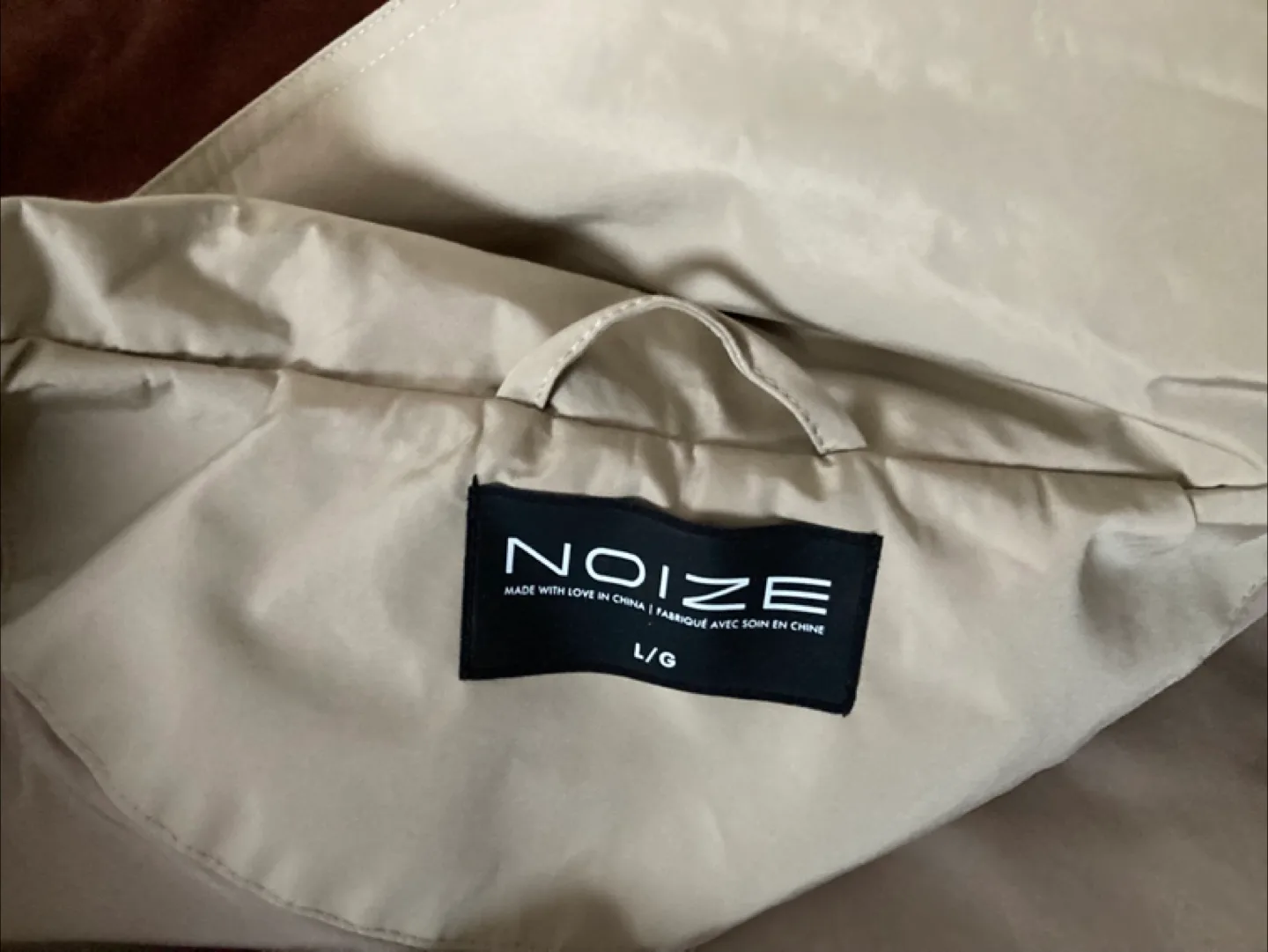 Women’s cropped trench/raincoat (new) size L image indicator(4)