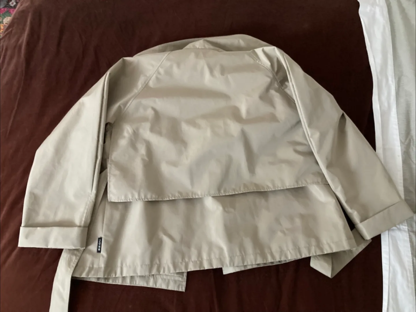 Women’s cropped trench/raincoat (new) size L image indicator(2)