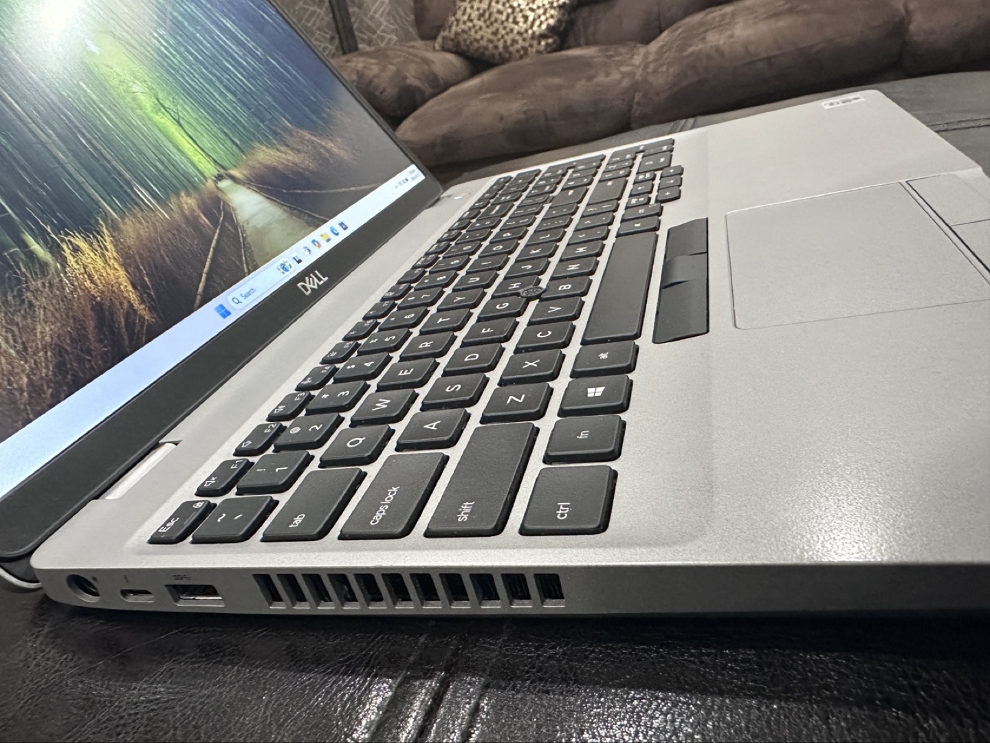 Dell Laptop - i7 - photo 3