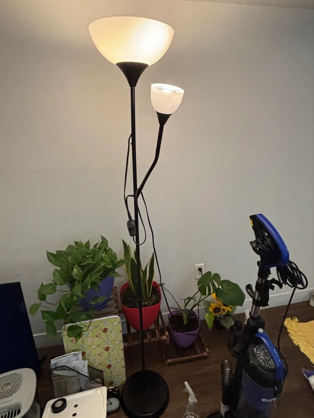 Double-shade floor lamp in pairs thumbnail