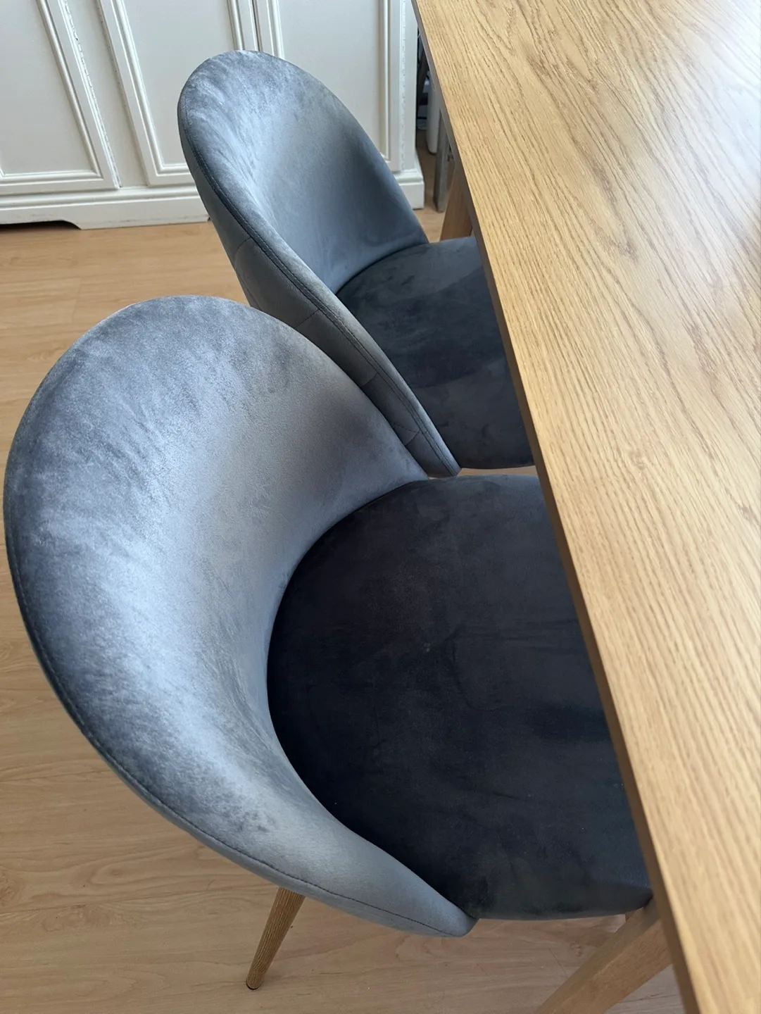 Set of Four Grey Velvet Dining Chairs with Light Wood Legs image indicator(3)