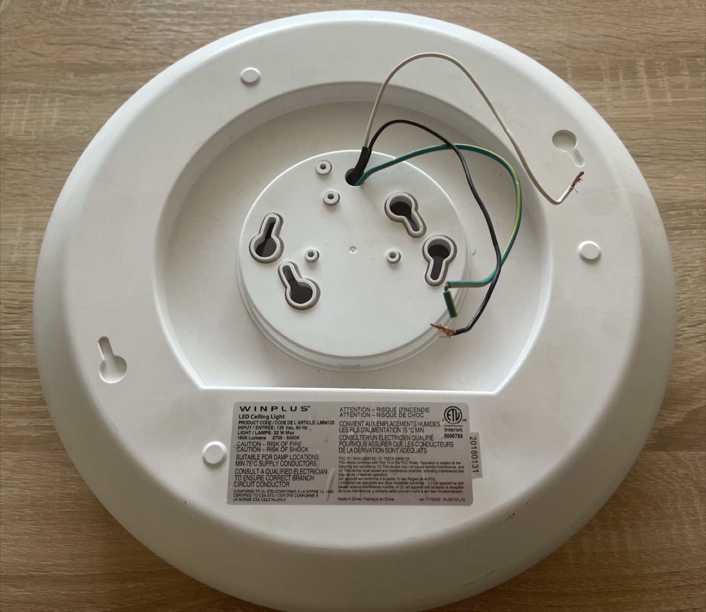 Winplus LED Ceiling Light with remote - photo 2