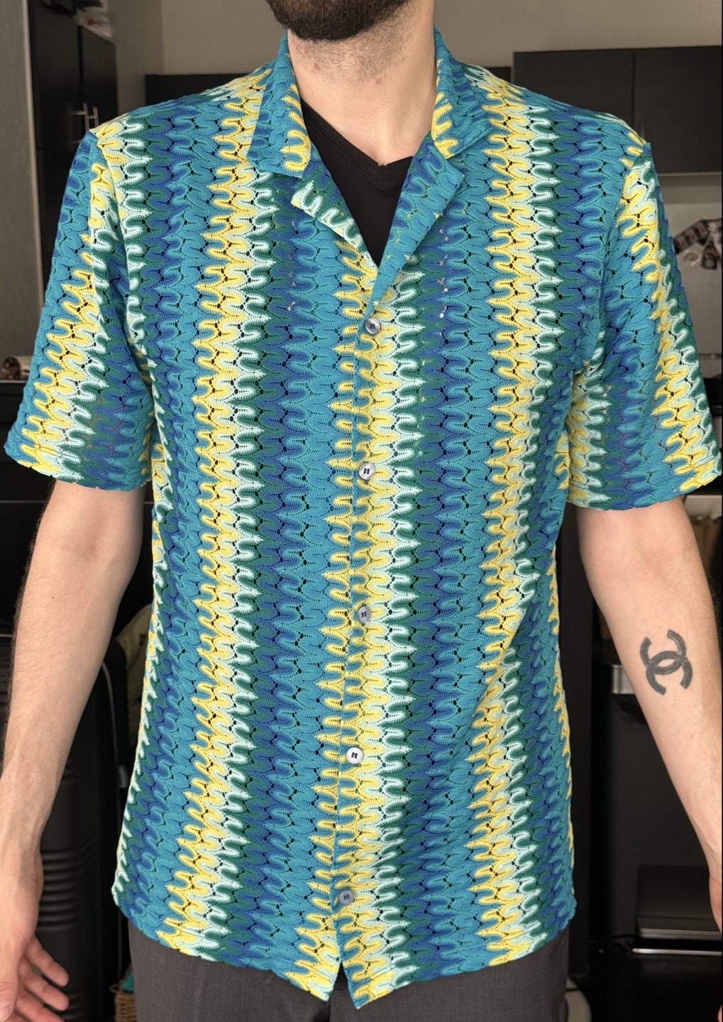 Zara Men's Size Large Knitted Short Sleeve Button-Up Shirt