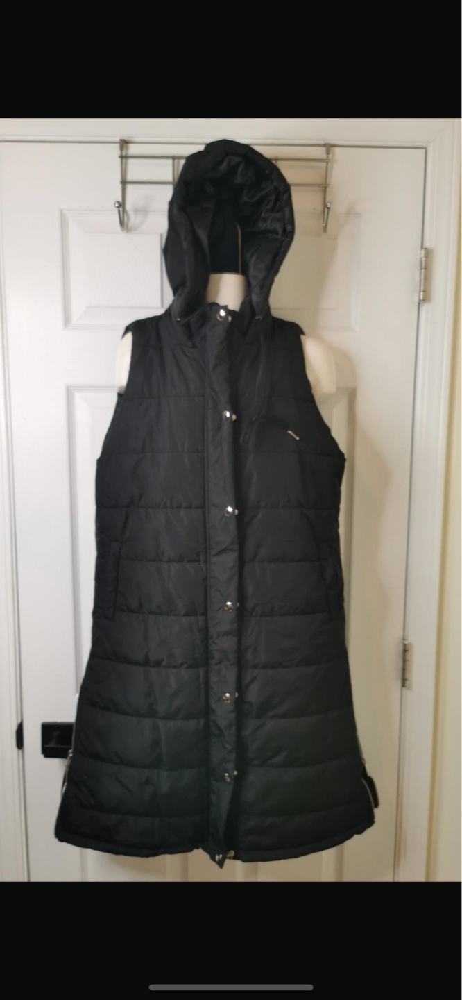 NEW! Flovey Long Black Puffer Quilted Vest w Pockets - photo 4