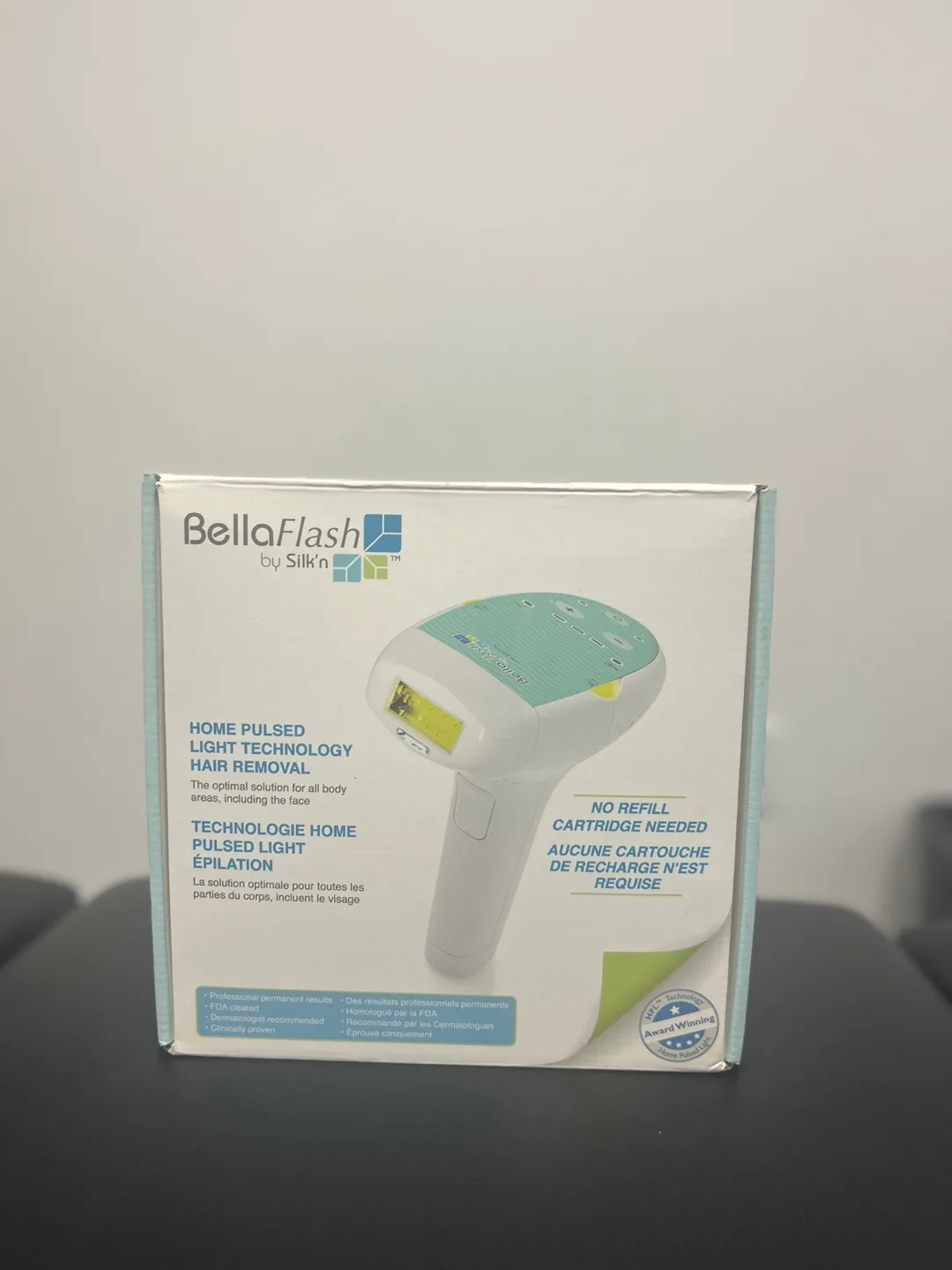 BellaFlash by Silk'n Home Pulsed Light Hair Removal Device thumbnail
