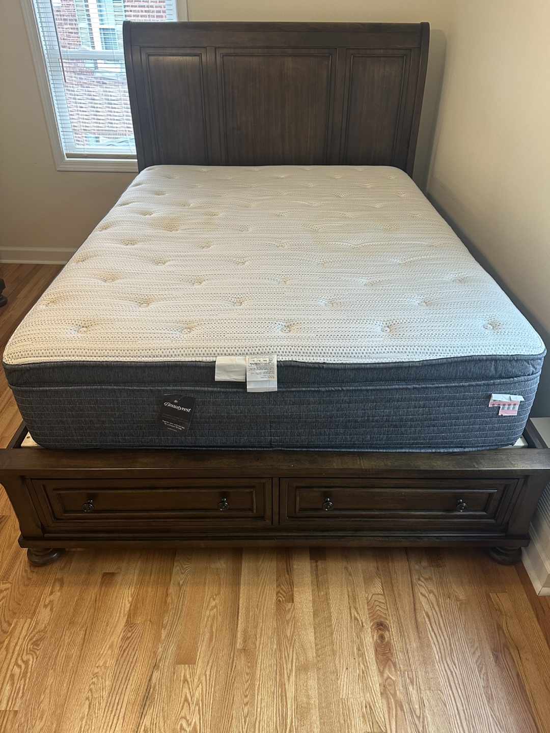 Beautyrest Silver Mattress Full Size with Frame - photo 3