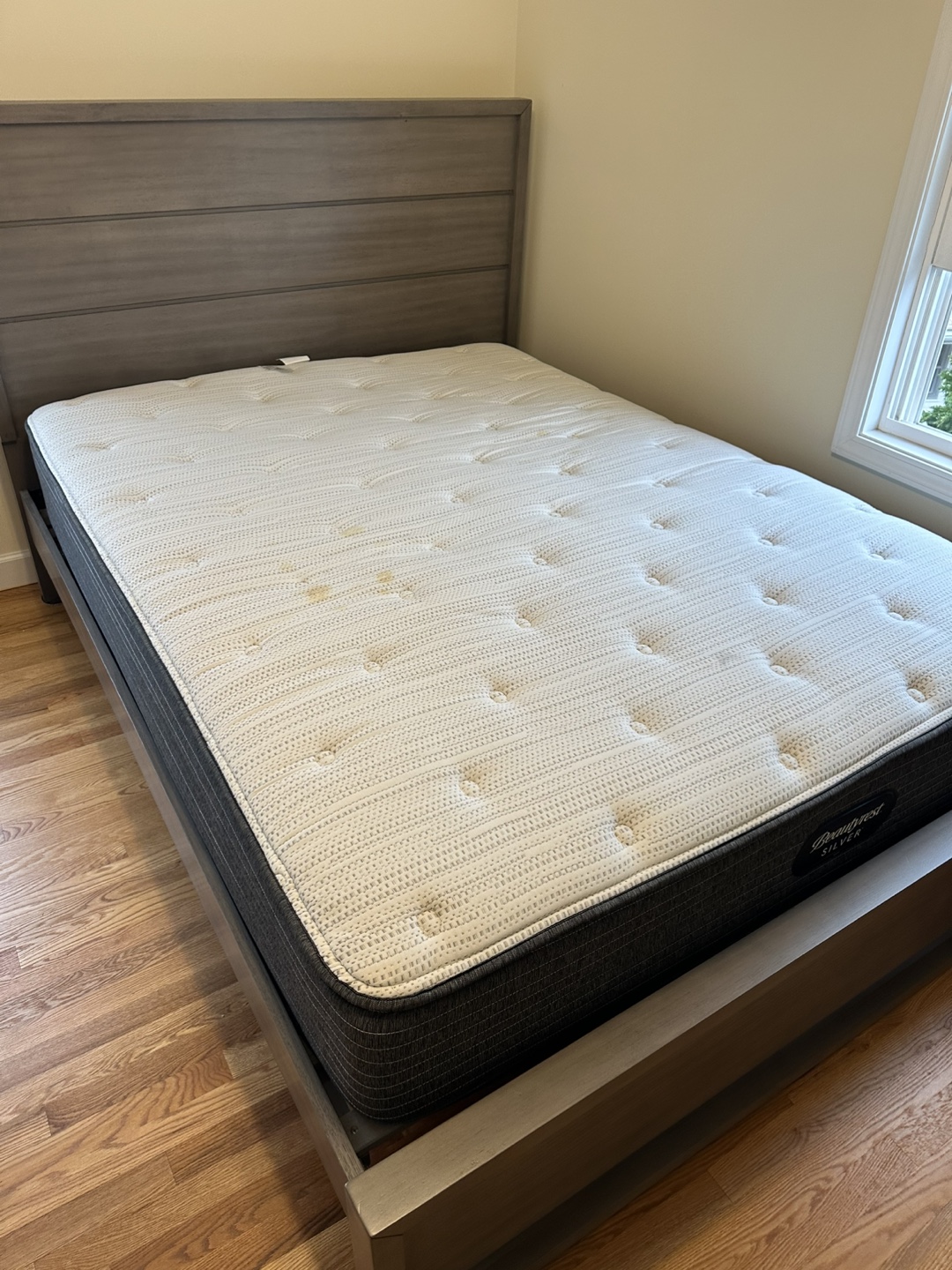 Beautyrest Silver Mattress Full Size with Frame - photo 2