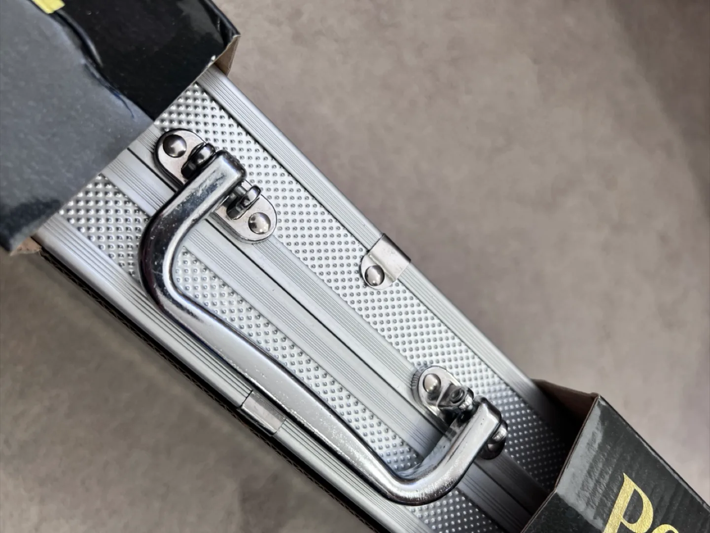 《Brand New》Cardinal Classics 300-Piece Poker Set image indicator(3)