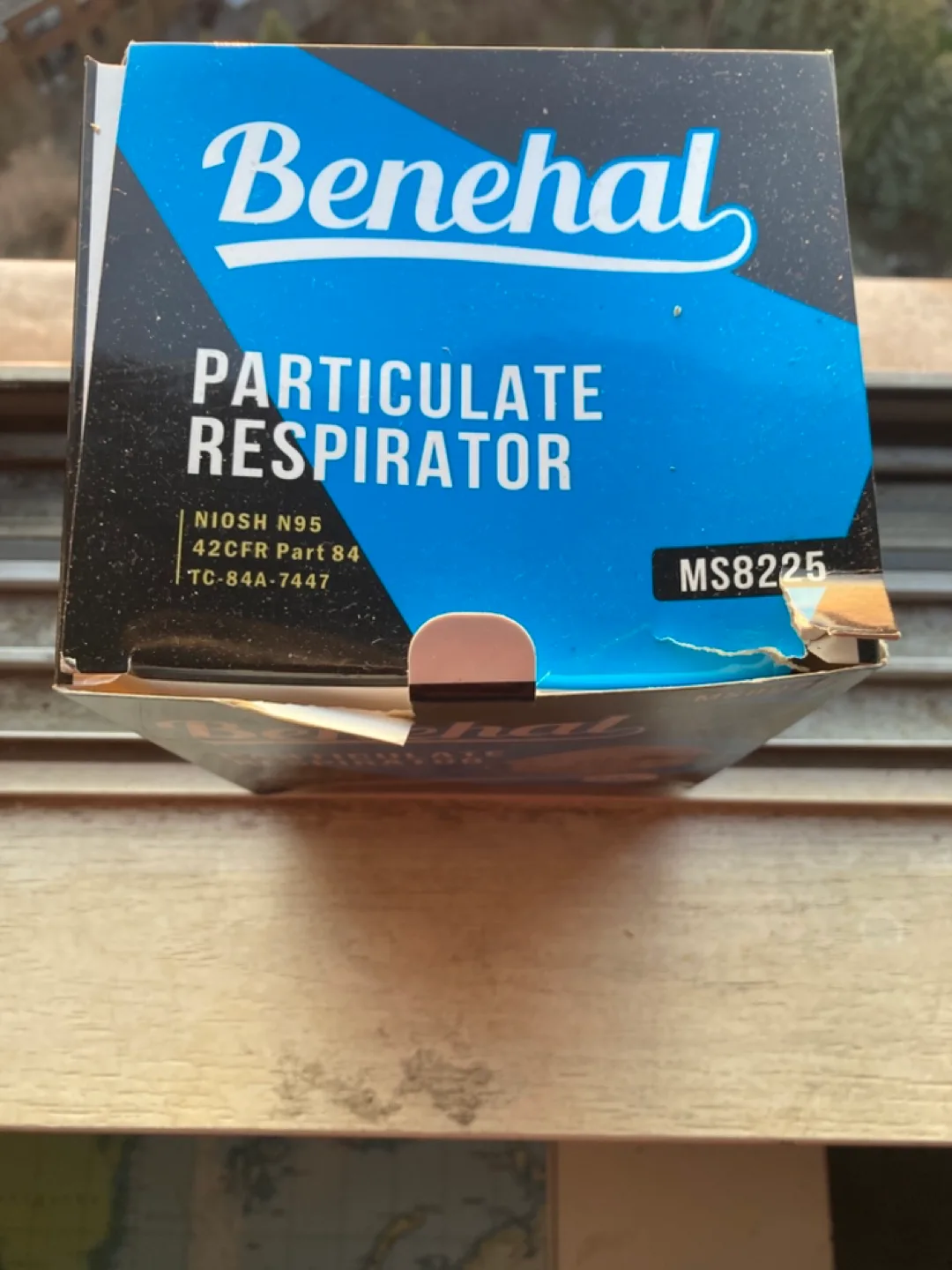 Benehal Particulate Respirator N95 Masks - Box of 20 thumbnail