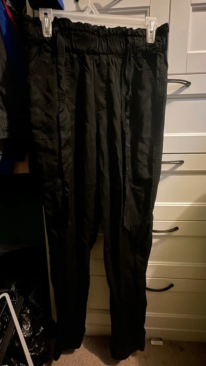 Jogging pants thumbnail