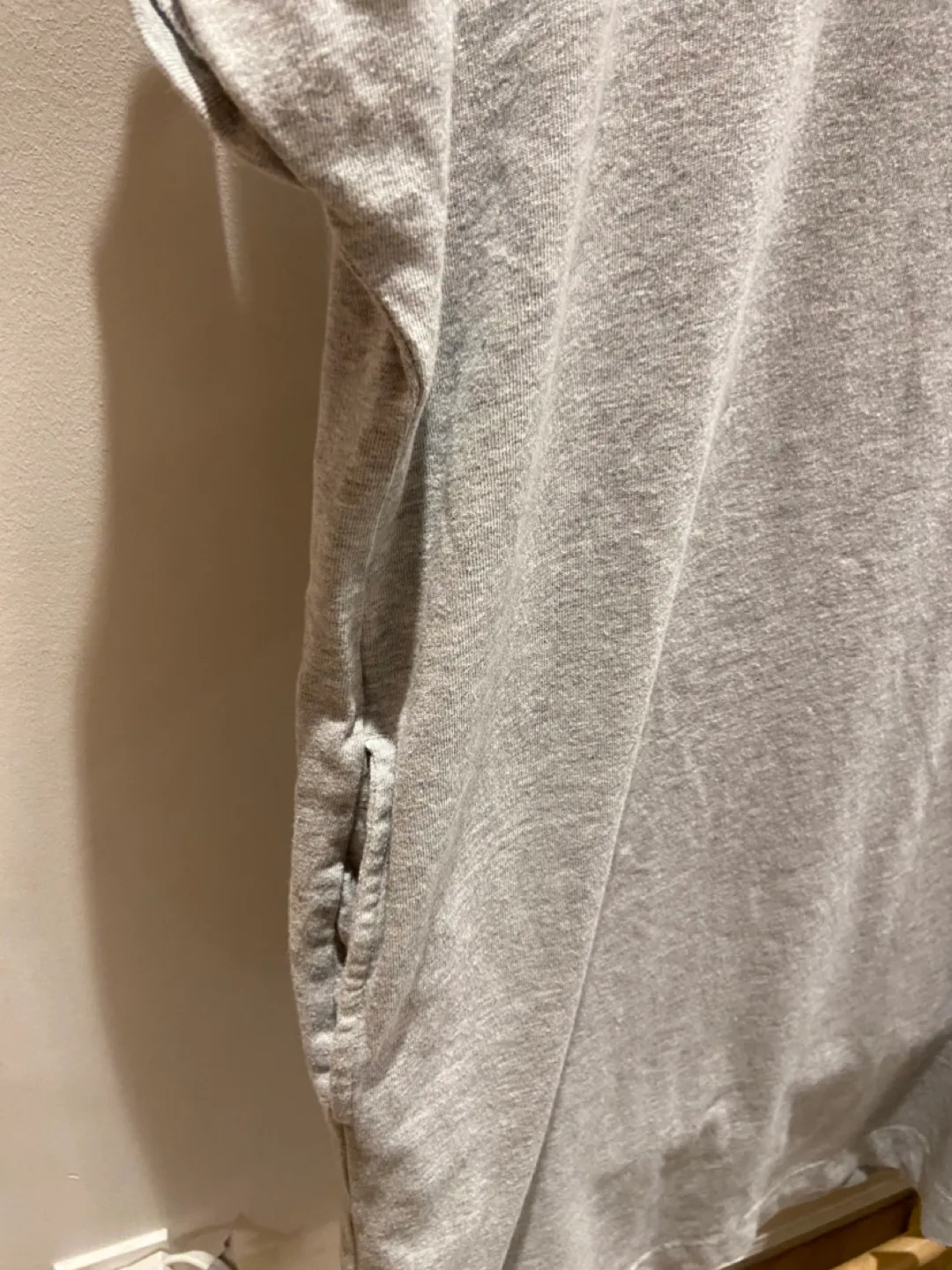 Frank And Oak Gray T-Shirt Dress Size M image indicator(3)