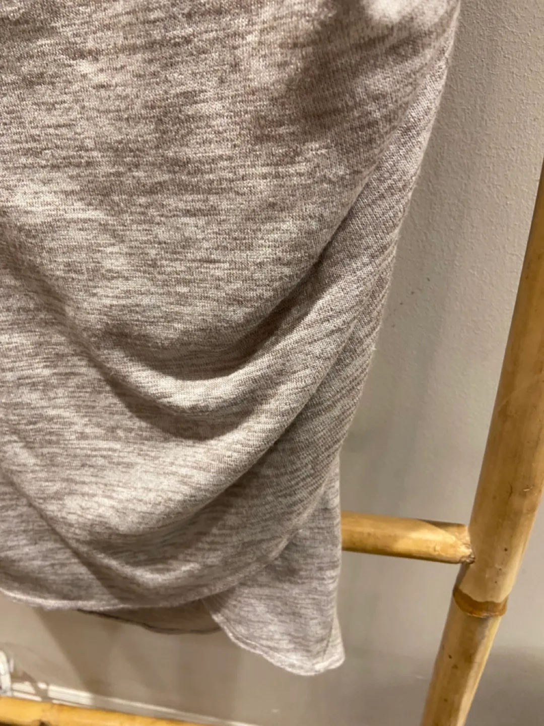 Wilfred Free Knit Pencil Skirt - Size Medium image indicator(4)