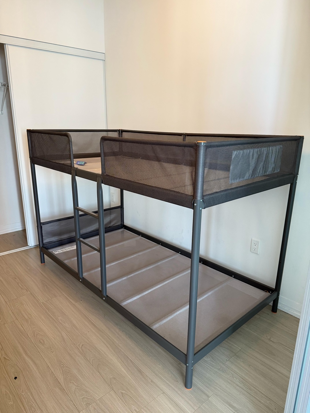 IKEA SVÄRTA Bunk Bed - Dark Grey - photo 2