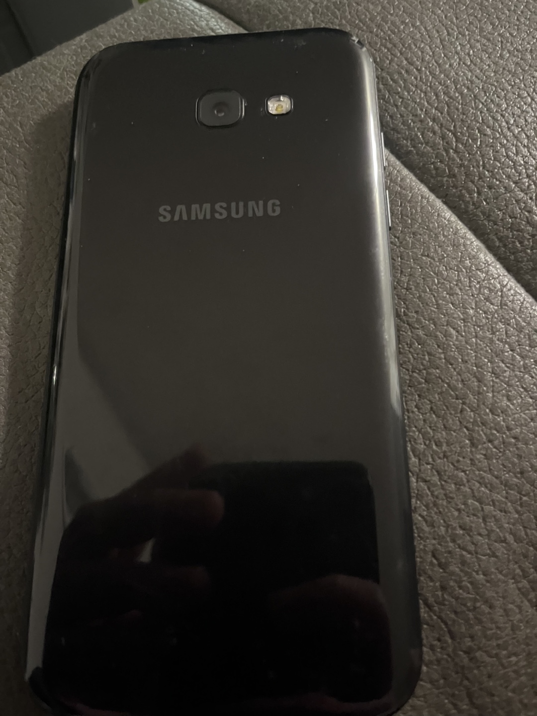 Samsung Galaxy A5 - photo 2