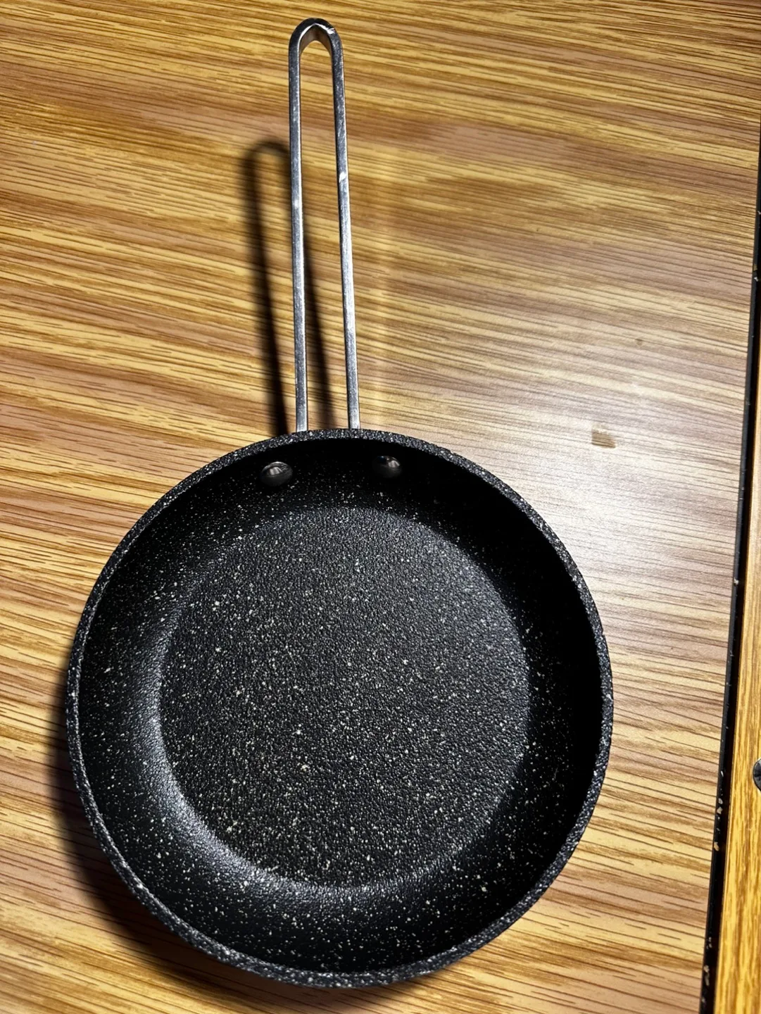 Cookware Set - Pot ,Frying Pan and omlet pan 💚 image indicator(2)