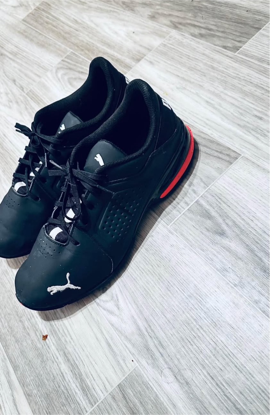 Puma training shoes - black and coral - photo 2